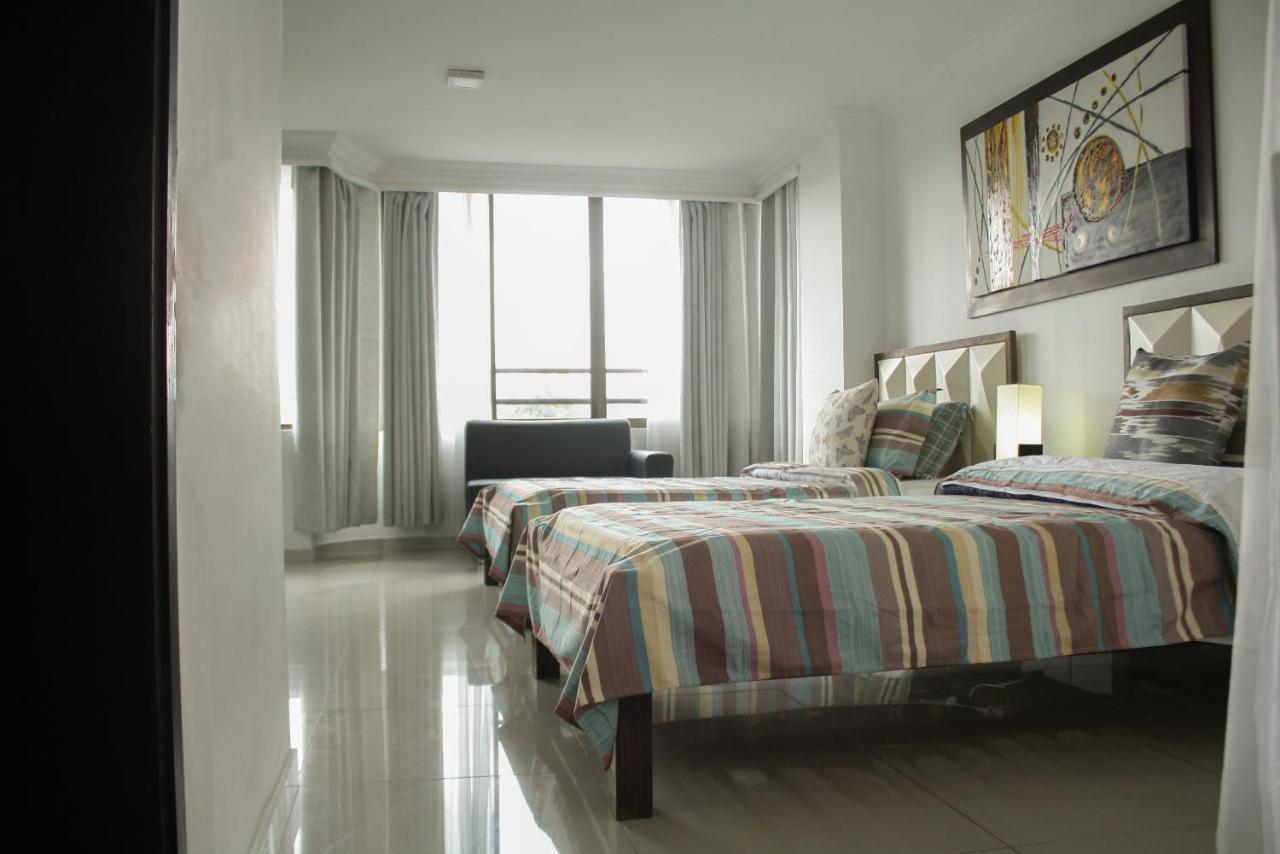 Apartahotel Kelly カリ エクステリア 写真